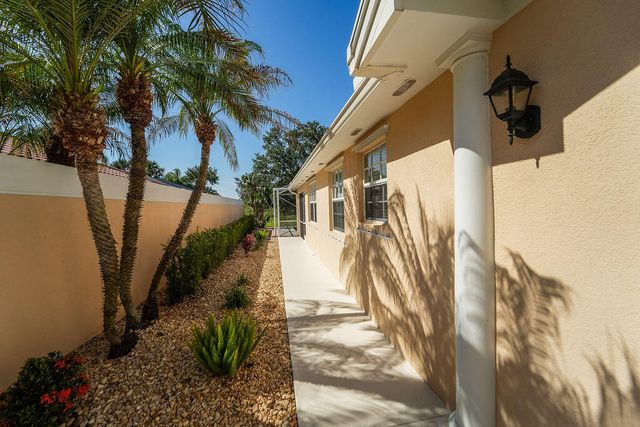 8439 SE Retreat Drive, Hobe Sound, FL 33455