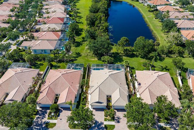 8439 SE Retreat Drive, Hobe Sound, FL 33455