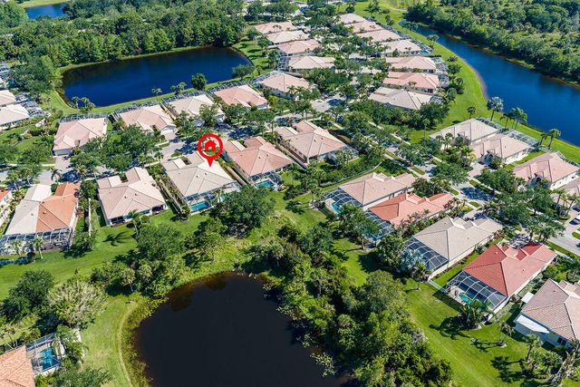 8439 SE Retreat Drive, Hobe Sound, FL 33455