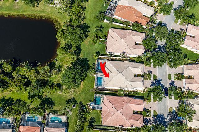 8439 SE Retreat Drive, Hobe Sound, FL 33455