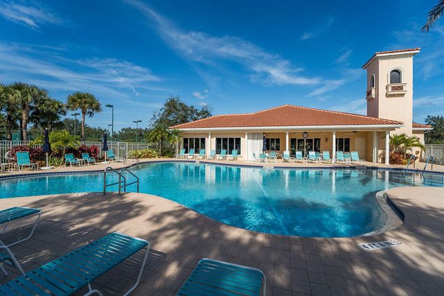 8439 SE Retreat Drive, Hobe Sound, FL 33455