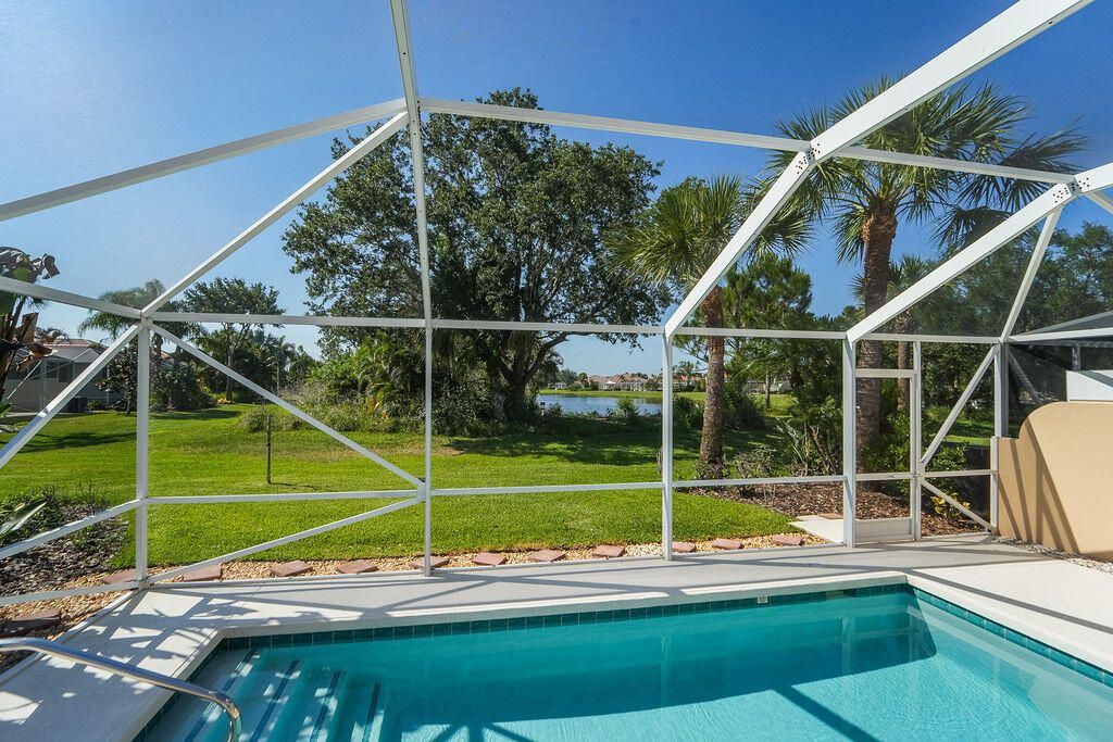 8439 SE Retreat Drive, Hobe Sound, FL 33455