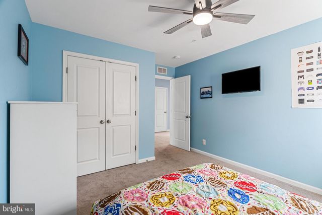8432 CLIFFVIEW LN, Frederick, MD 21704