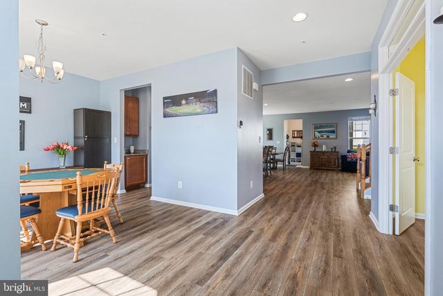 8432 CLIFFVIEW LN, Frederick, MD 21704