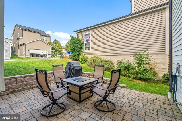 8432 CLIFFVIEW LN, Frederick, MD 21704