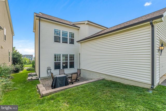 8432 CLIFFVIEW LN, Frederick, MD 21704