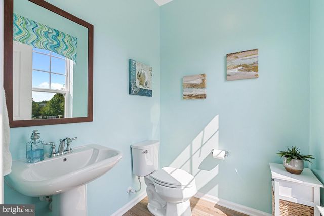 8432 CLIFFVIEW LN, Frederick, MD 21704