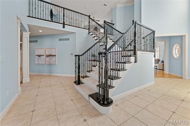 12932 Sunset Bluff Court, St Louis, MO 63127