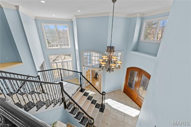 12932 Sunset Bluff Court, St Louis, MO 63127