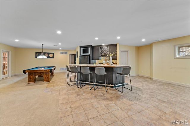 12932 Sunset Bluff Court, St Louis, MO 63127