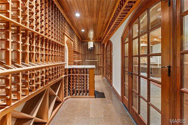 12932 Sunset Bluff Court, St Louis, MO 63127