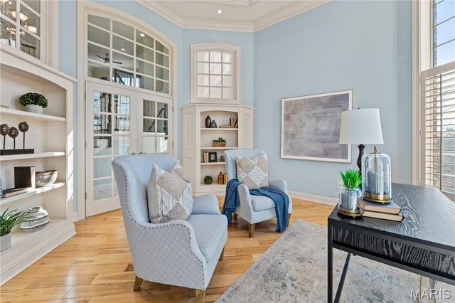 12932 Sunset Bluff Court, St Louis, MO 63127