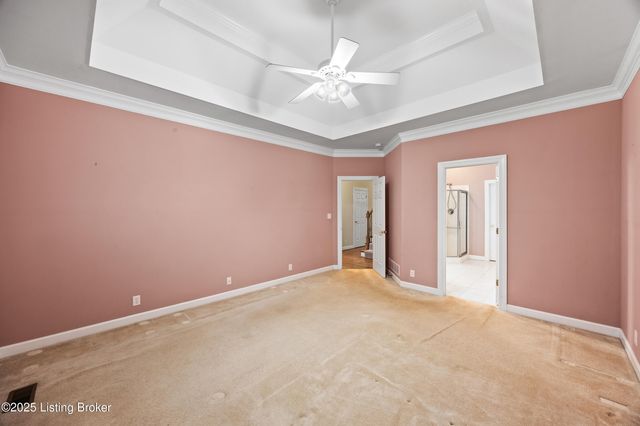 11115 Perwinkle Ln, Louisville, KY 40291