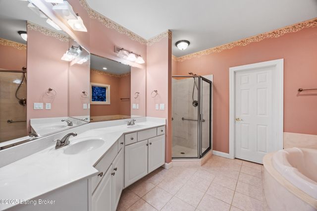 11115 Perwinkle Ln, Louisville, KY 40291