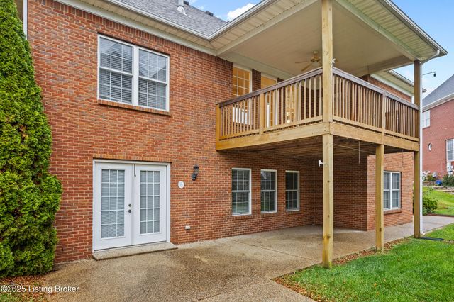 11115 Perwinkle Ln, Louisville, KY 40291