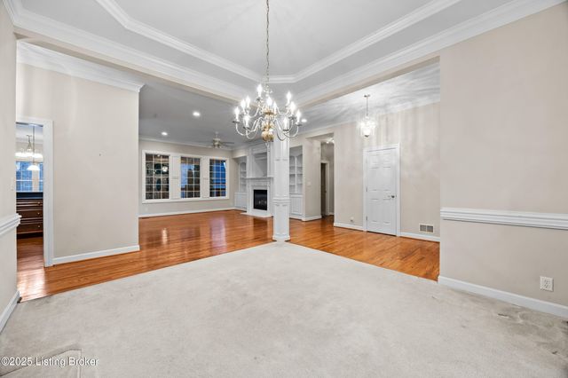 11115 Perwinkle Ln, Louisville, KY 40291