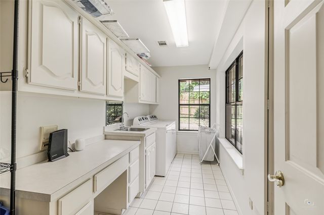 1322 Cartwright Drive, Cedar Hill, TX 75104