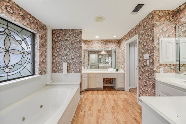 1322 Cartwright Drive, Cedar Hill, TX 75104