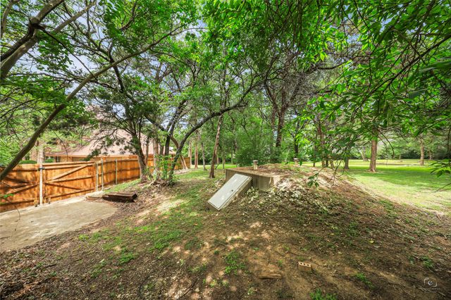 1322 Cartwright Drive, Cedar Hill, TX 75104