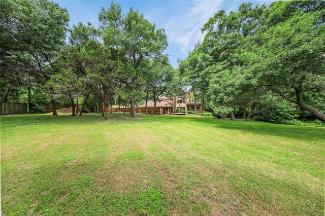 1322 Cartwright Drive, Cedar Hill, TX 75104