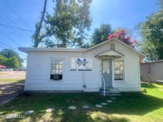 314 N Chrisman Avenue, Cleveland, MS 38732