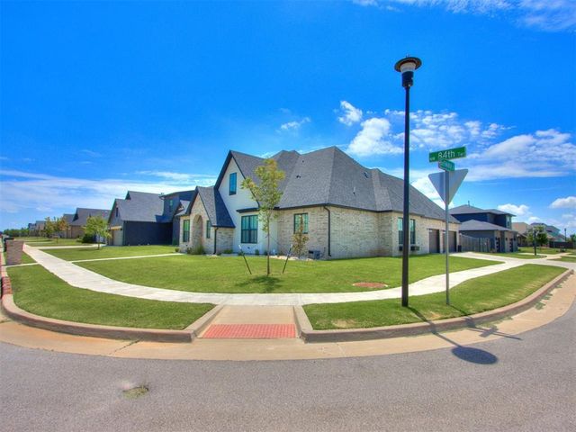 9308 NW 84th Terrace, Yukon, OK 73099