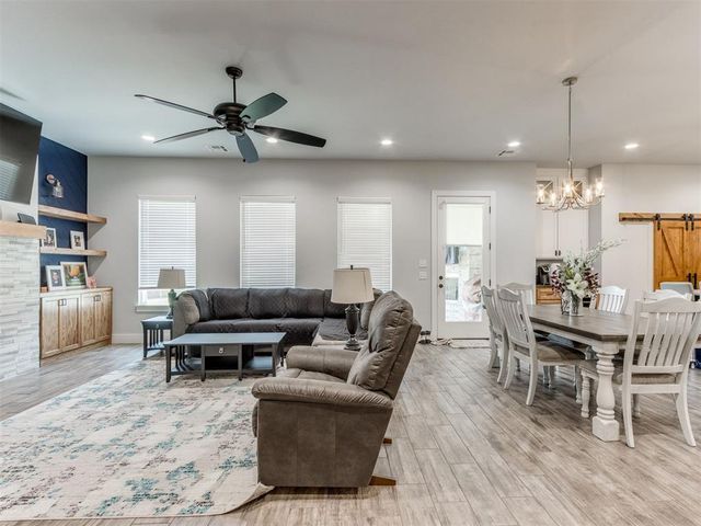 9308 NW 84th Terrace, Yukon, OK 73099