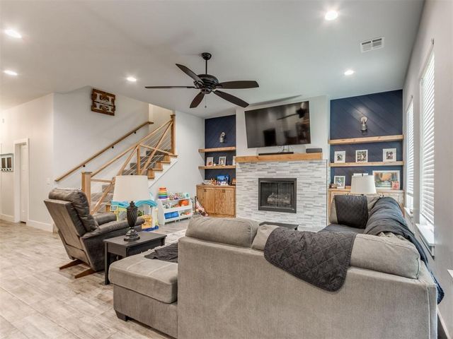 9308 NW 84th Terrace, Yukon, OK 73099