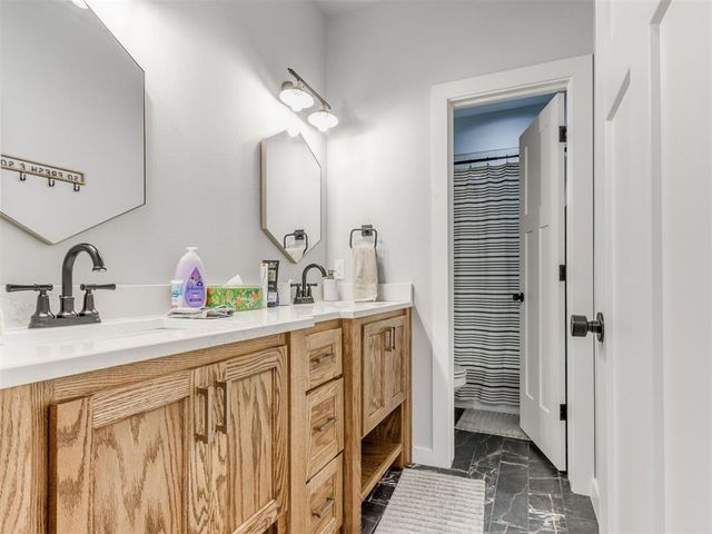 9308 NW 84th Terrace, Yukon, OK 73099