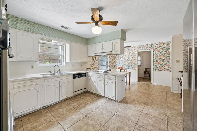 14602 Cindywood Drive, Houston, TX 77079