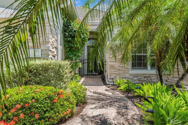 12037 THORNHILL COURT, Lakewood Ranch, FL 34202