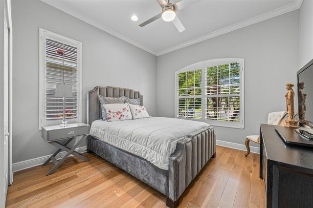 12037 THORNHILL COURT, Lakewood Ranch, FL 34202