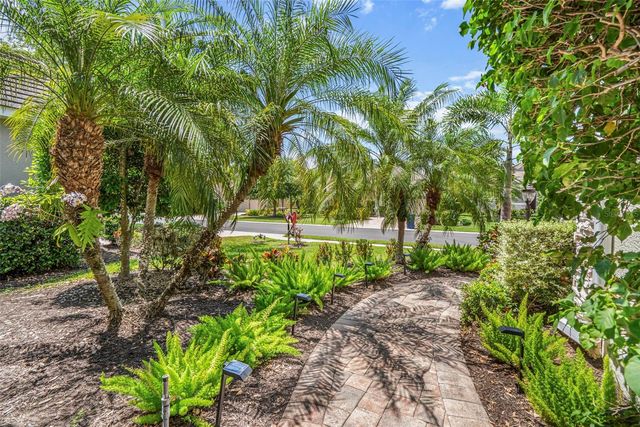12037 THORNHILL COURT, Lakewood Ranch, FL 34202
