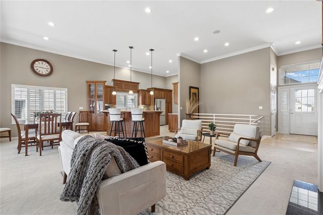 3269 Stone Ct, Marion, IA 52302