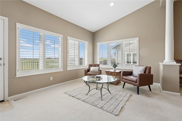 3269 Stone Ct, Marion, IA 52302
