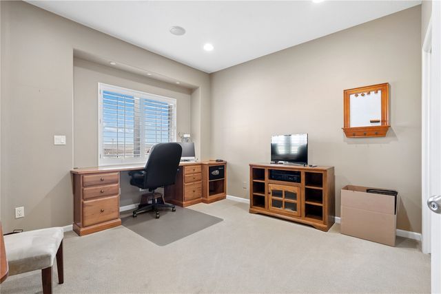 3269 Stone Ct, Marion, IA 52302