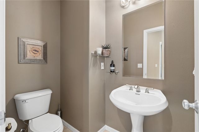 3269 Stone Ct, Marion, IA 52302