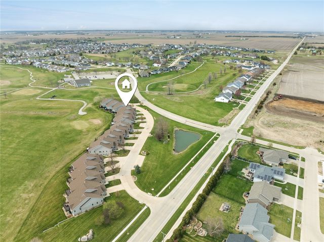 3269 Stone Ct, Marion, IA 52302