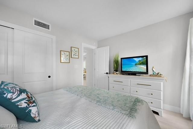 53 High Point CIR W 107, Naples, FL 34103