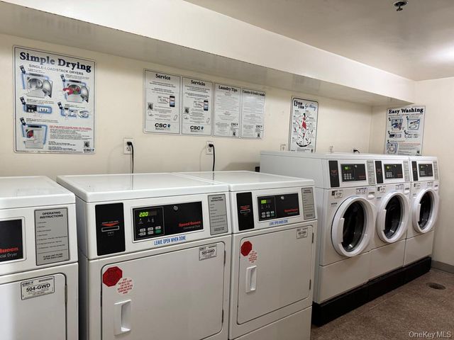 3506 Leavitt Street 3I, Flushing, NY 11354