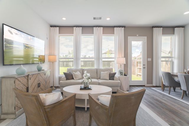 442 Lake Day Drive, Conroe, TX 77304