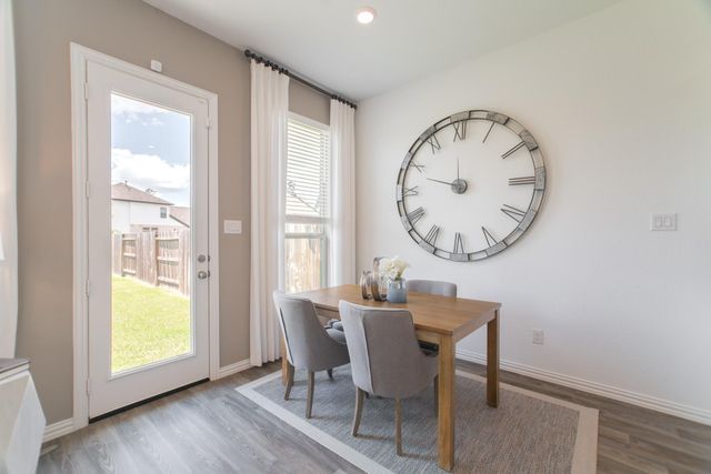 442 Lake Day Drive, Conroe, TX 77304