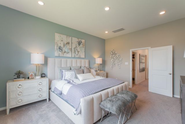 442 Lake Day Drive, Conroe, TX 77304