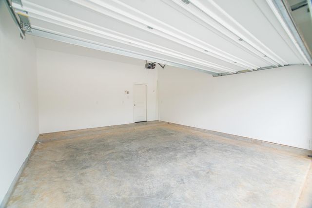 442 Lake Day Drive, Conroe, TX 77304