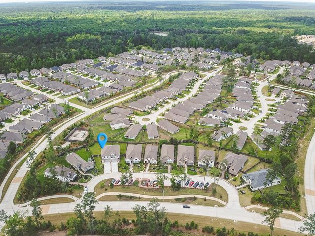 442 Lake Day Drive, Conroe, TX 77304