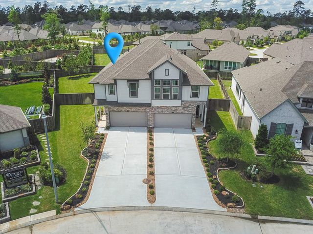 442 Lake Day Drive, Conroe, TX 77304