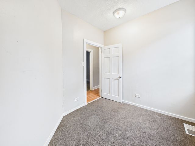 11540 S Yale Avenue, Chicago, IL 60628