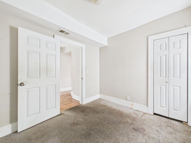 11540 S Yale Avenue, Chicago, IL 60628