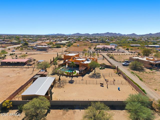 1114 E Carlise Road, Phoenix, AZ 85086