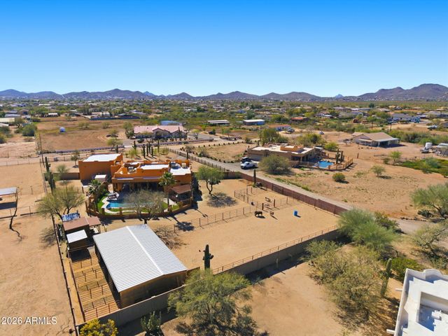 1114 E Carlise Road, Phoenix, AZ 85086